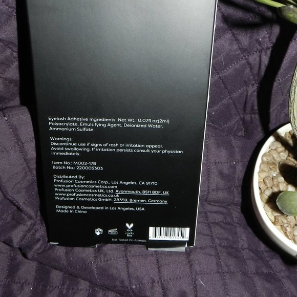 Profusion Big Tease 6 Pc set 5 Eyelash sets & one Adhesive - Black SEALED NEW - Picture 7 of 9